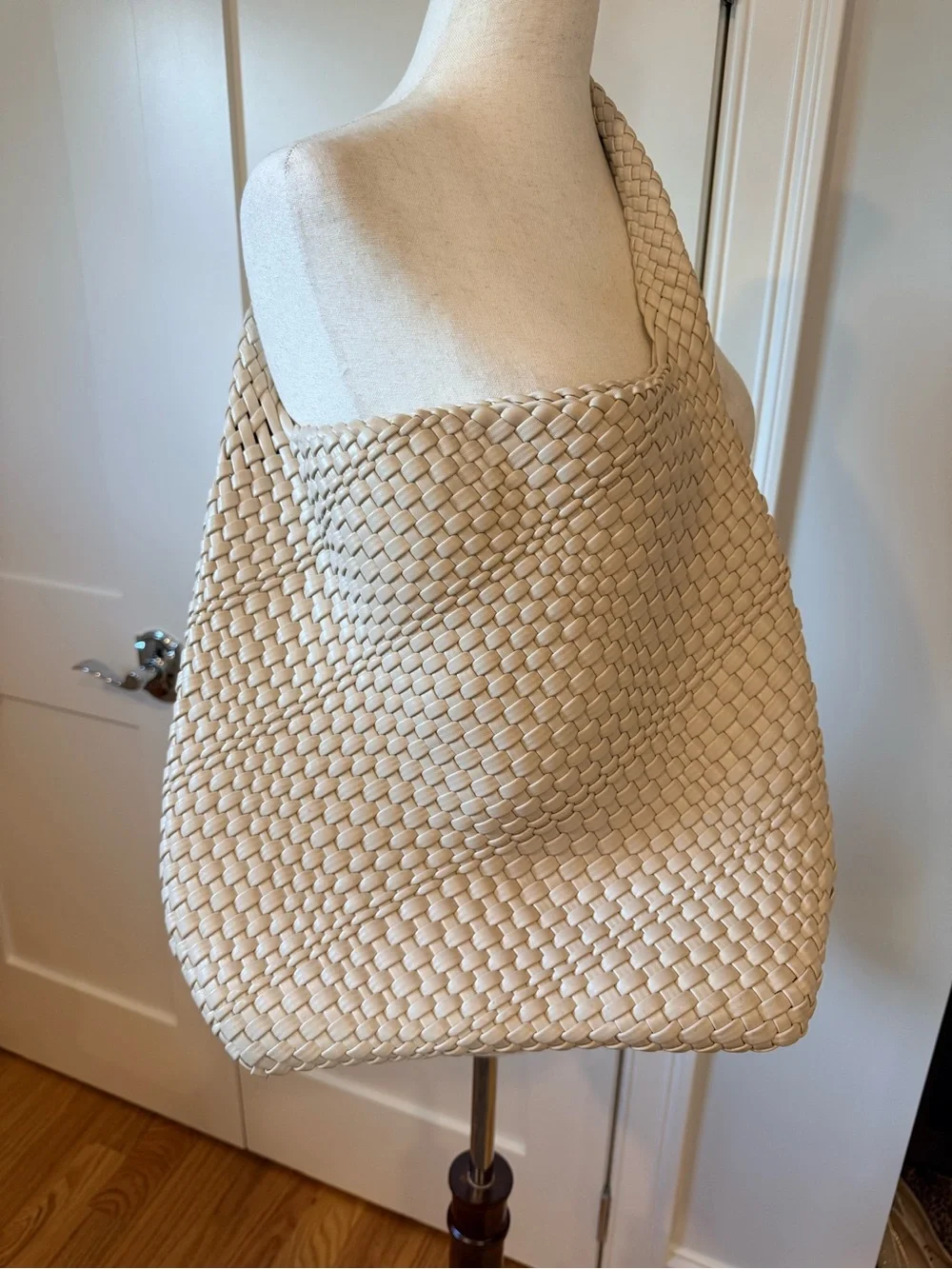 Woven Hobo Tote Bag - Cream